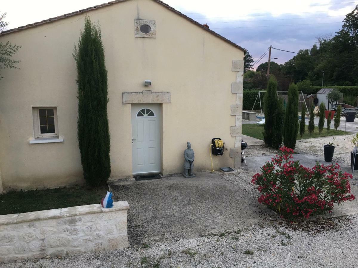 Une Pause A Bergerac Exterior photo